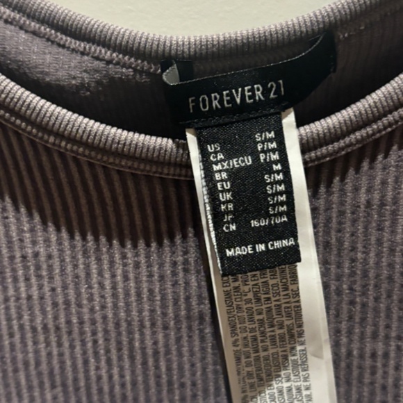 Ribbed forever 21 tank top never worn - Picture 4 of 6